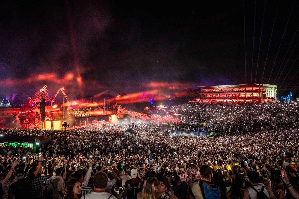 © CPU - Chris Stessens