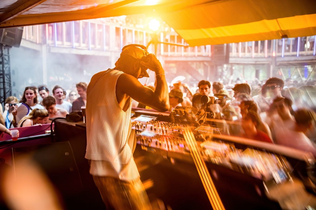© CPU - Joost Van Hoey
